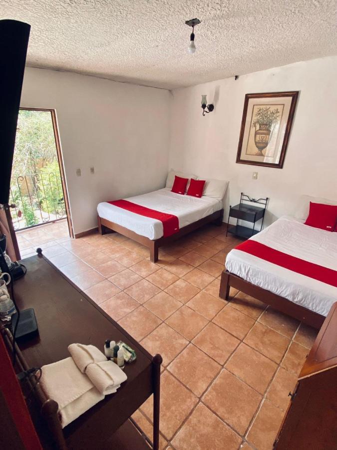 Hotel De Cervantes San Sebastián del Oeste Kültér fotó