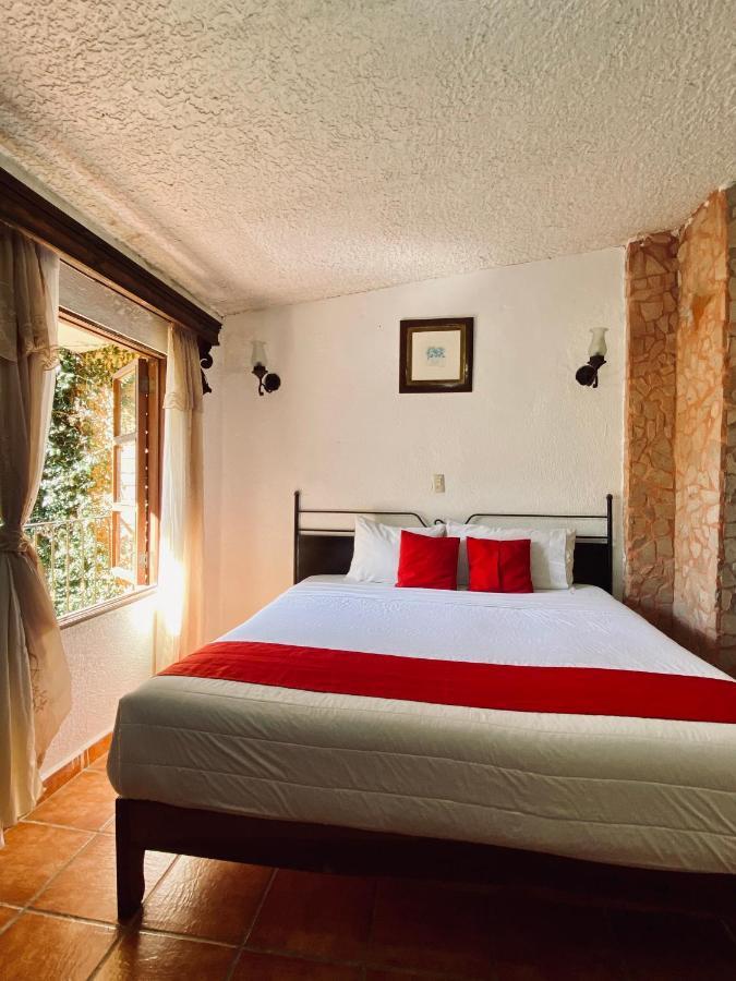 Hotel De Cervantes San Sebastián del Oeste Kültér fotó