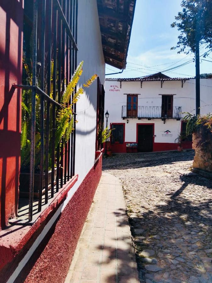 Hotel De Cervantes San Sebastián del Oeste Kültér fotó